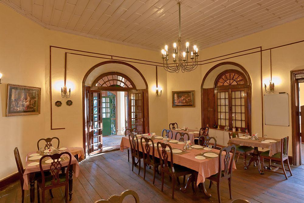 Chevron Rosemount Hotel Ranikhet Eksteriør billede