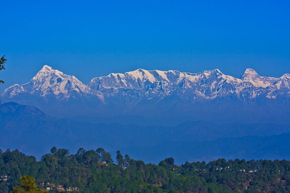 Chevron Rosemount Hotel Ranikhet Eksteriør billede