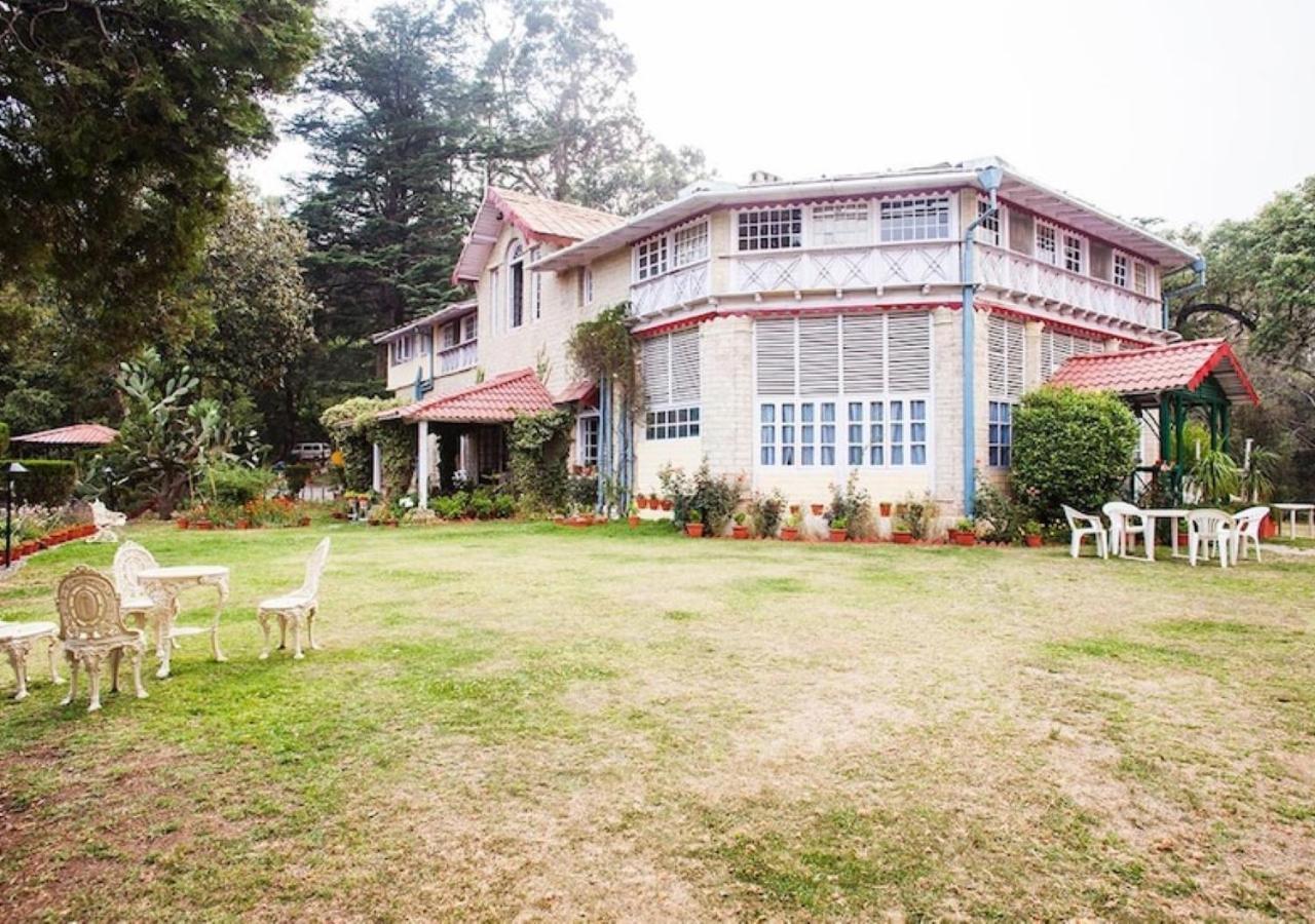 Chevron Rosemount Hotel Ranikhet Eksteriør billede